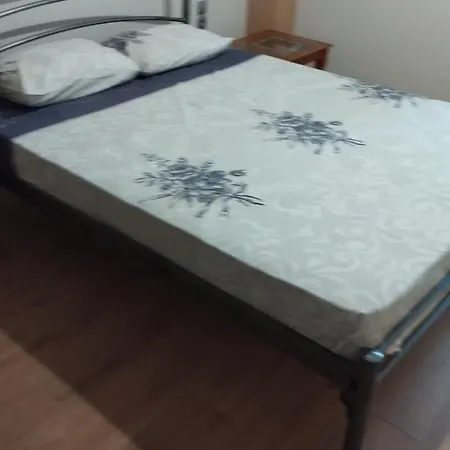 Διαμέρισμα Cozy In *